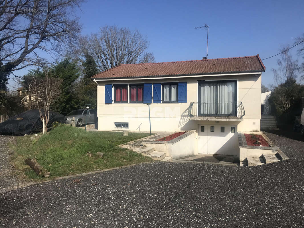 Maison à SOISY-SUR-ECOLE