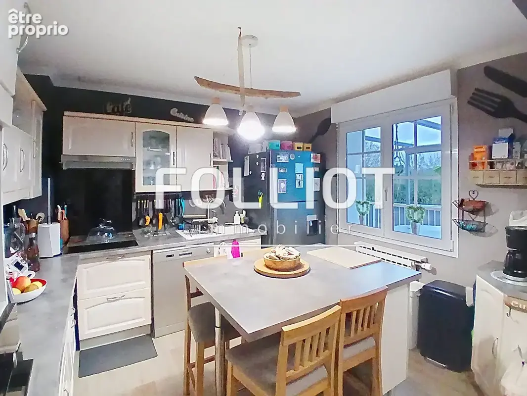 A VENDRE Maison lumineuse à 2,5 km de la plage - photo 17