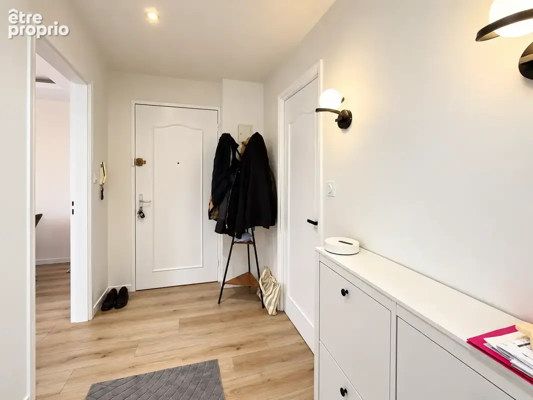 Appartement 4 pièces rénové 103 m2 balcon, ascenseur et parking - photo 6