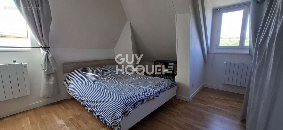 Maison familiale 7 pièces ? 4 chambres ? Vue dégagée sur la vallée - photo 11