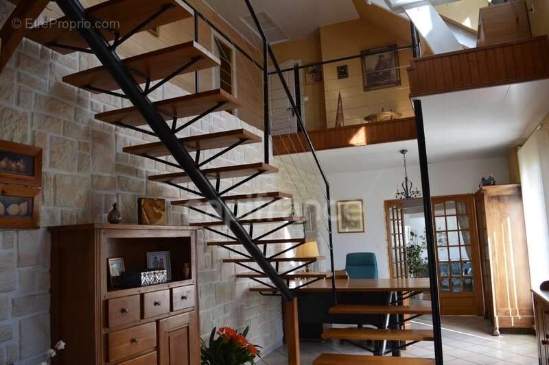 Dpt Cher (18), à vendre proche de NEVERS maison P8   Garage atelier, terrain batir - photo 6