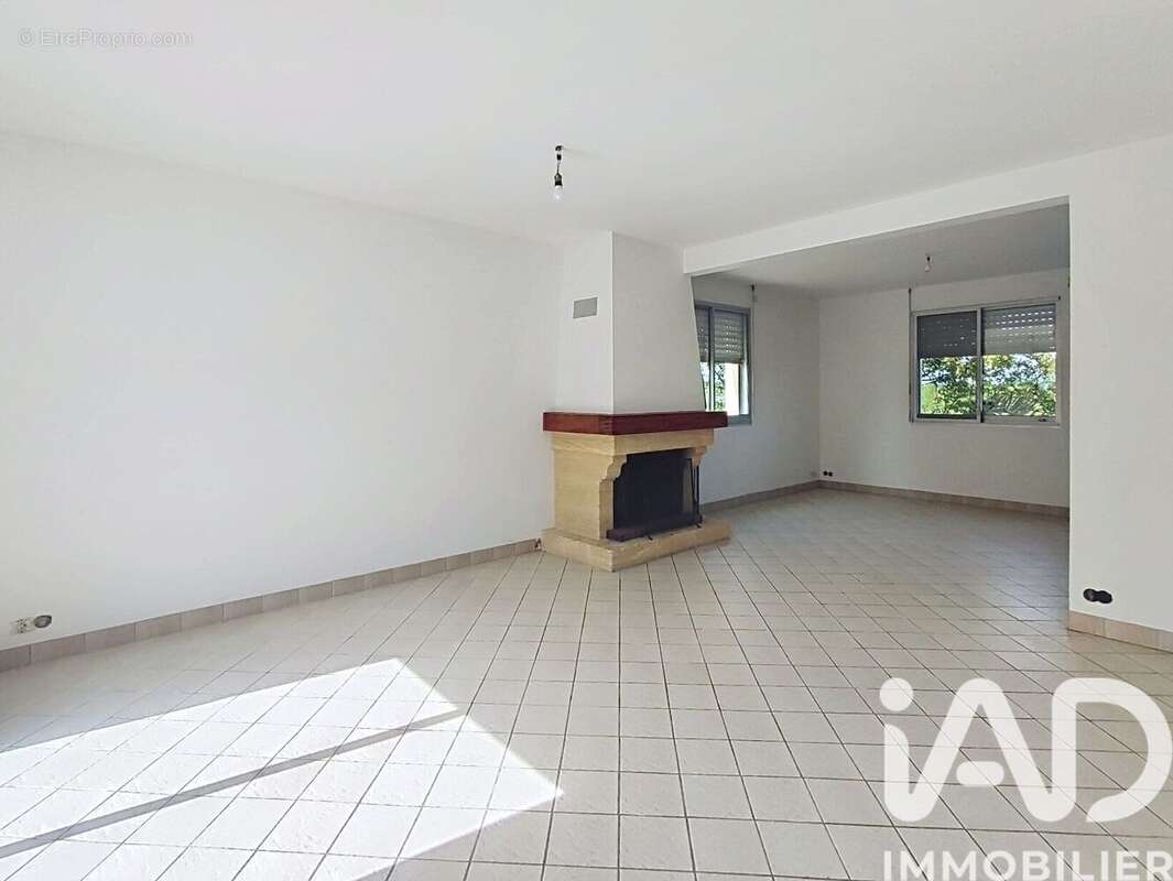 Photo 3 - Maison à LA ROUXIERE