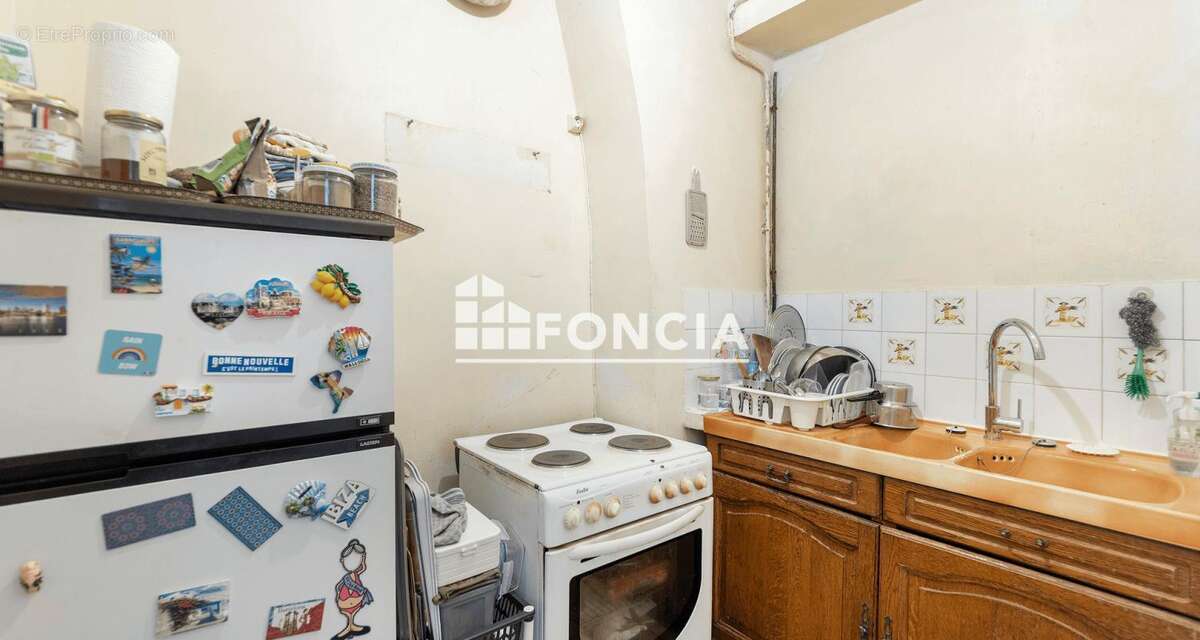 Appartement à PARIS-10E