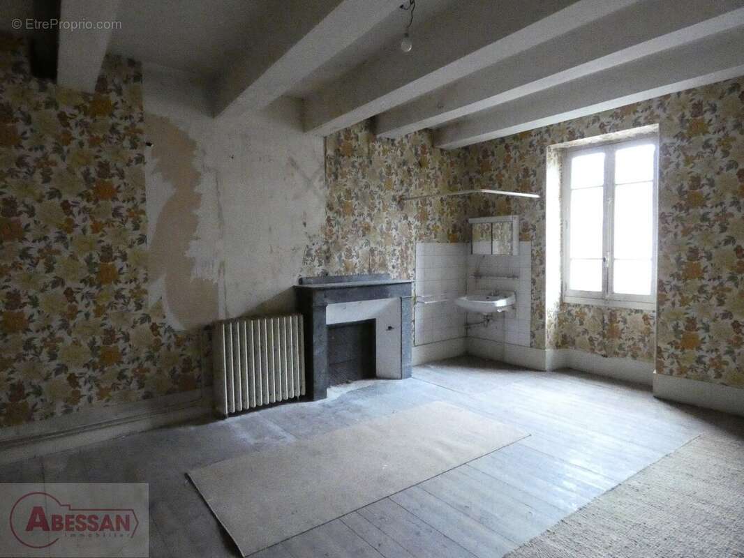 Maison à CORDES-SUR-CIEL