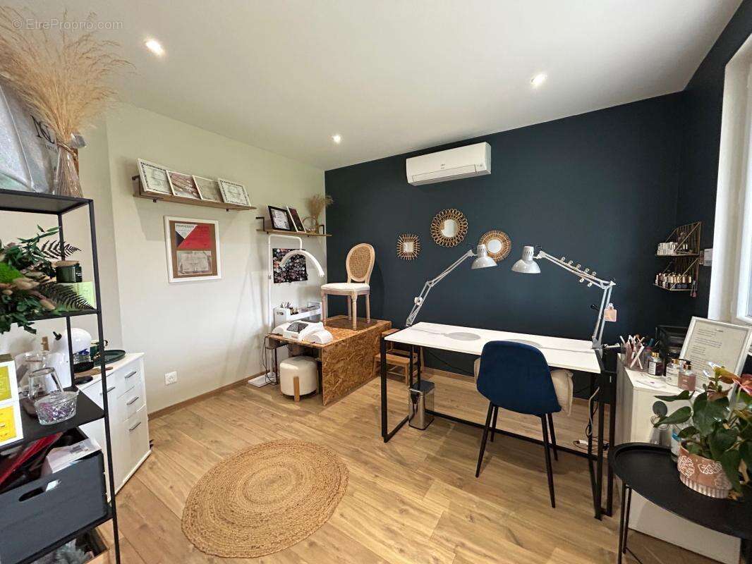 Maison à SAINT-ETIENNE-DE-TULMONT