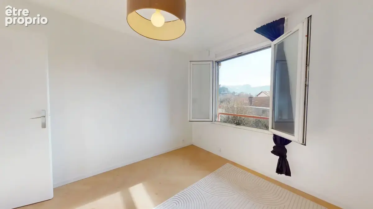 Appartement 4 pièces 80m2 avec terrasse au DERNIER ETAGE - Grenoble Gare / Europole - photo 13