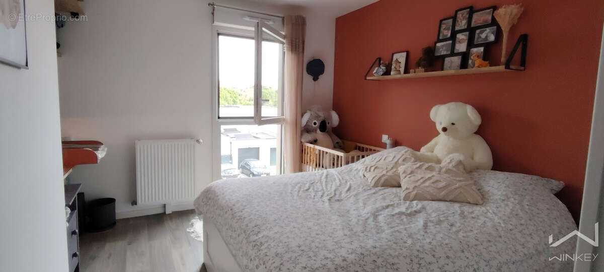 Appartement à ORGERES