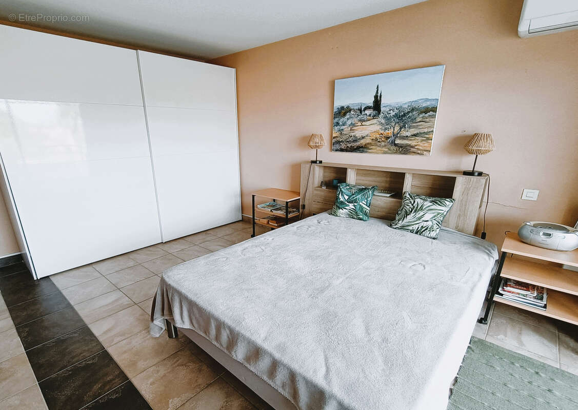 Appartement à FREJUS