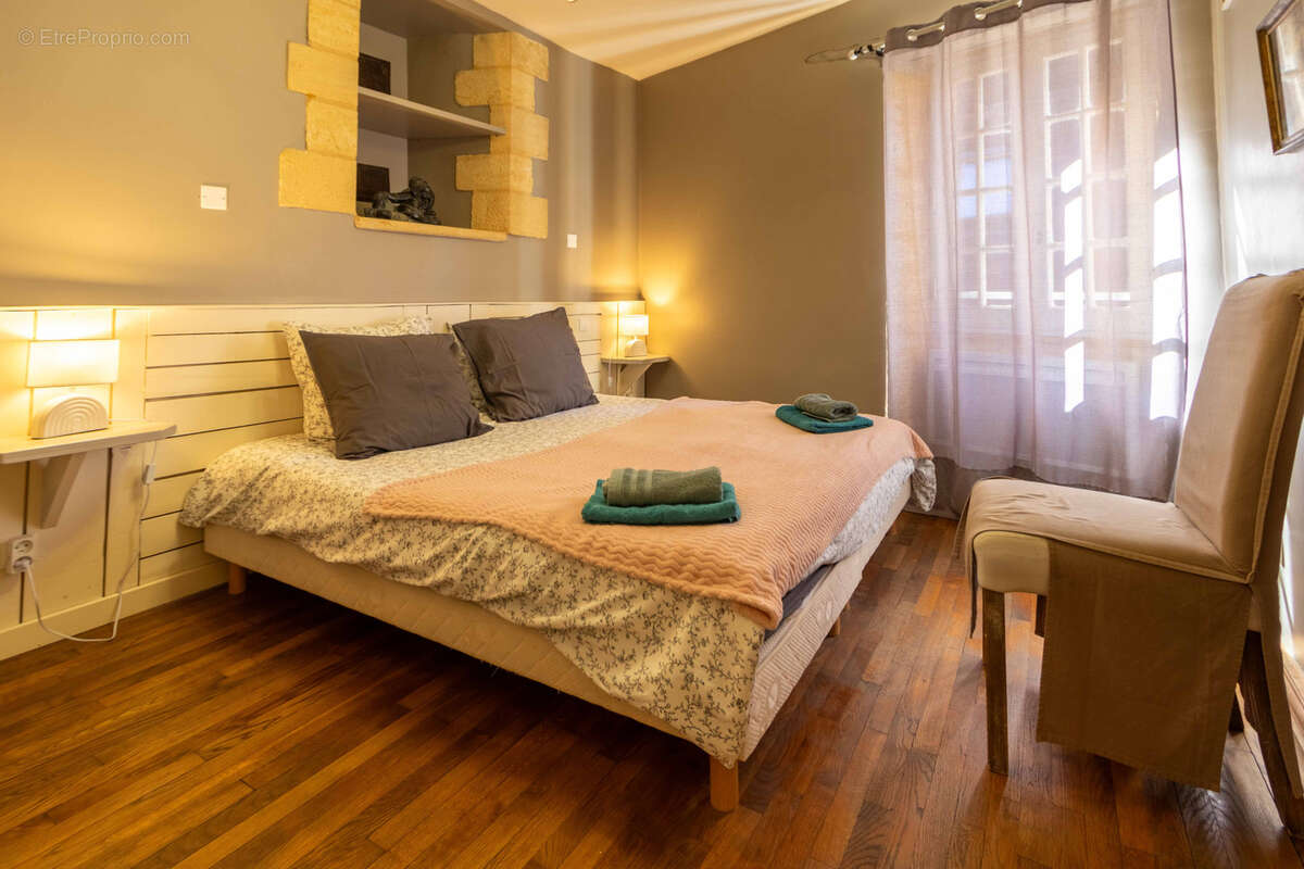 Appartement à SARLAT-LA-CANEDA