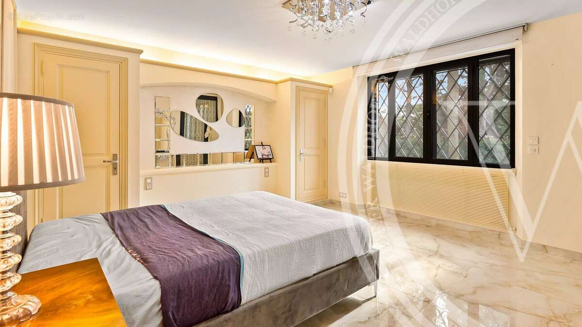 Maison à CANNES