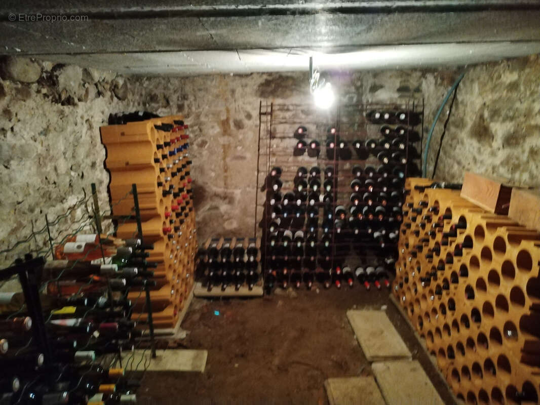 Maison à LA BATIE-DIVISIN