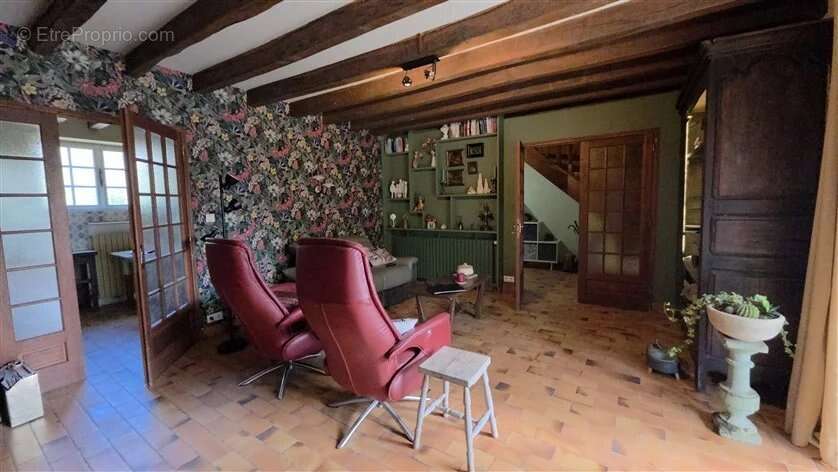 Maison à CHAILLAC