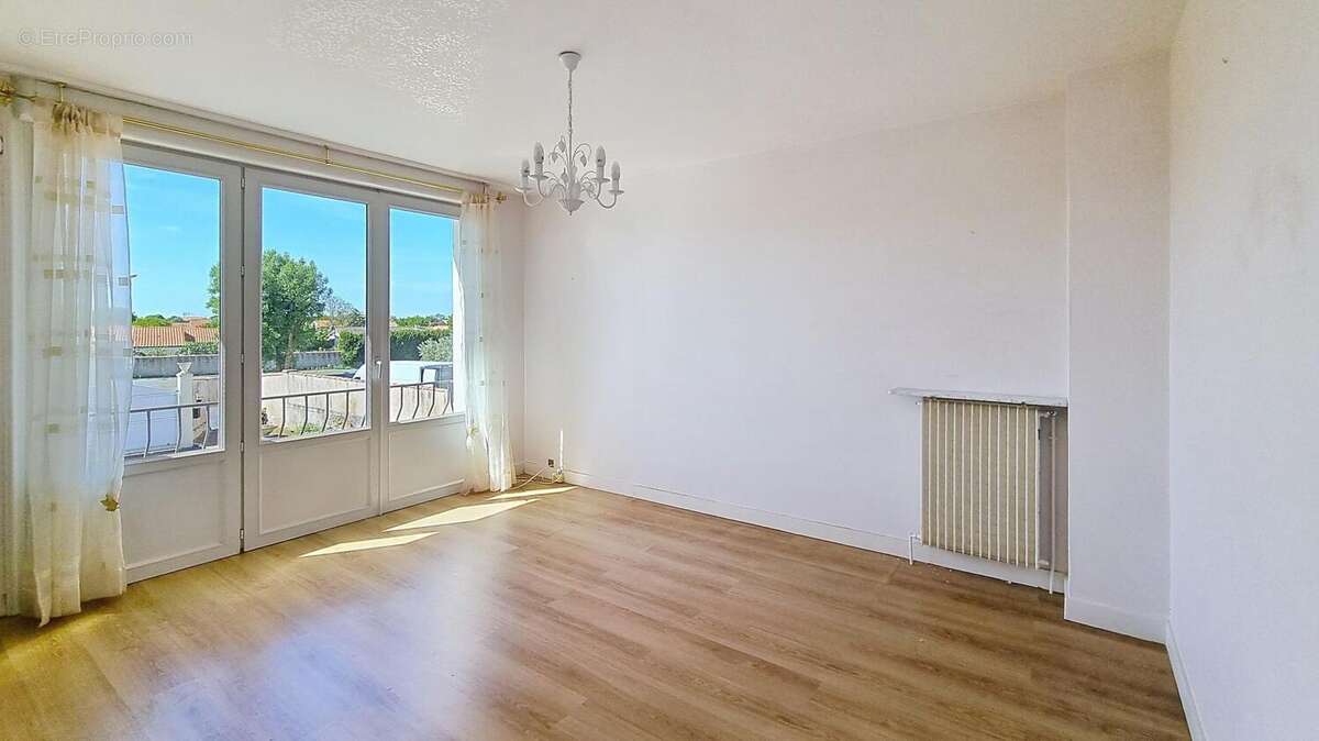 Photo 3 - Maison à LA JARNE
