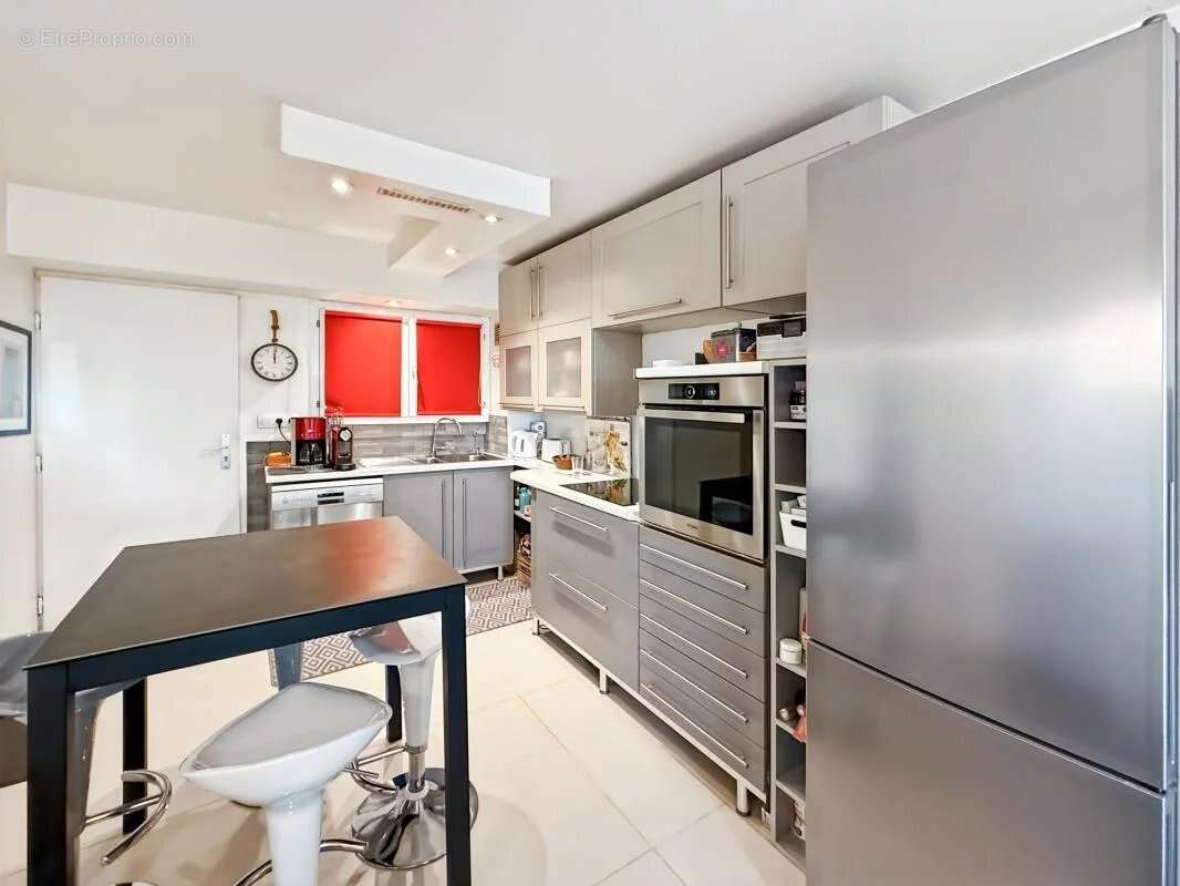 Appartement à MANDELIEU-LA-NAPOULE