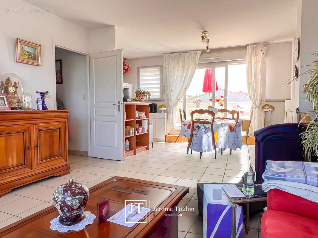 Appartement à VAUX-SUR-MER