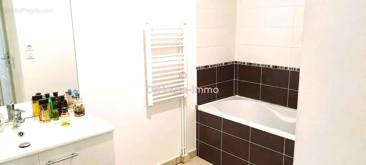 Appartement à MARSEILLE-12E
