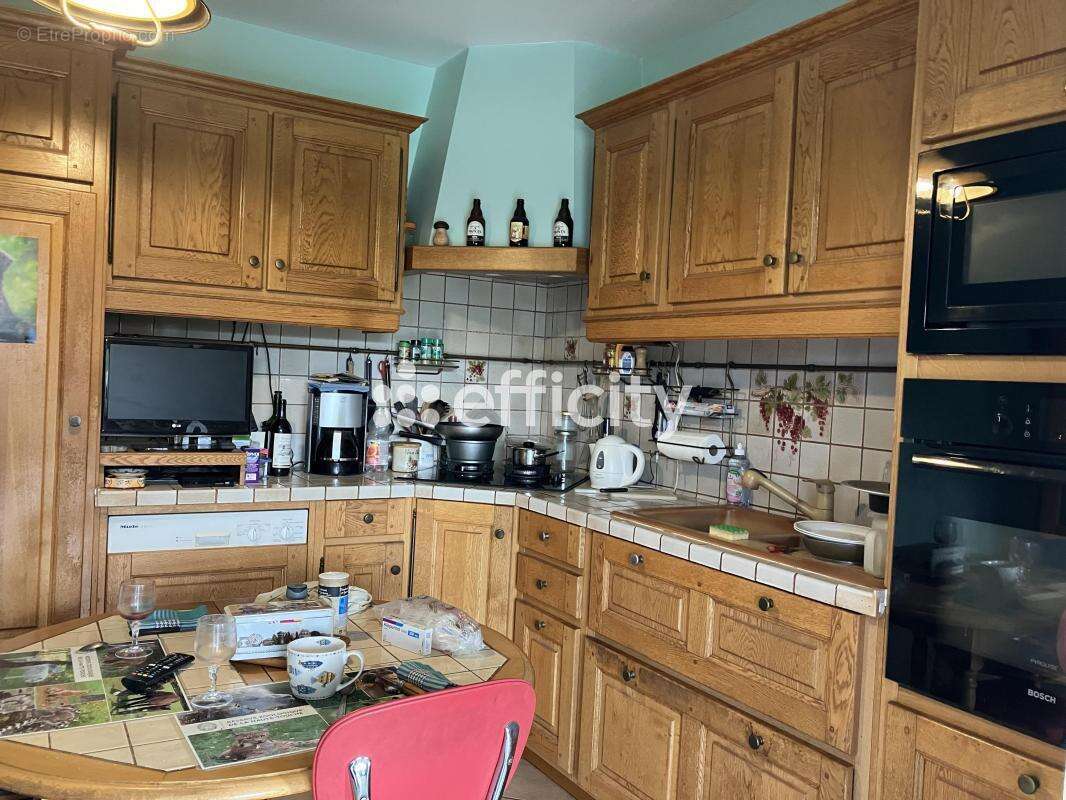 Maison à HOUPPEVILLE