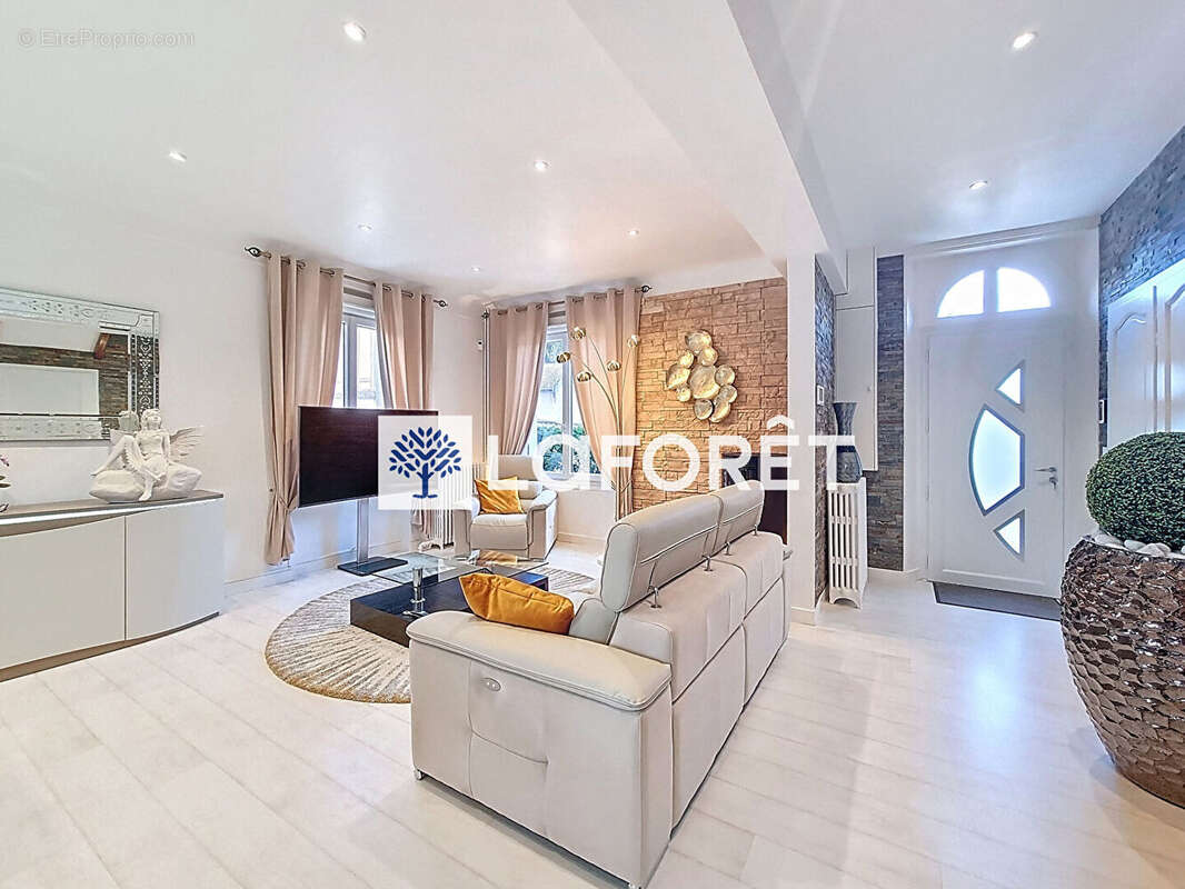 Maison à NOGENT-SUR-SEINE