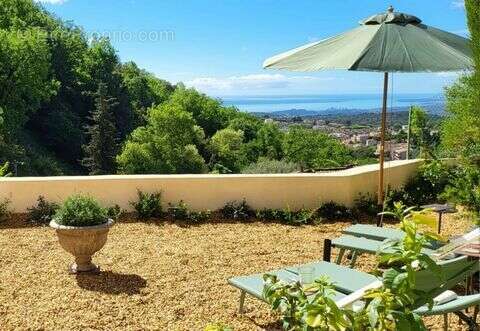 Maison 249 m² à Vence  - photo 2
