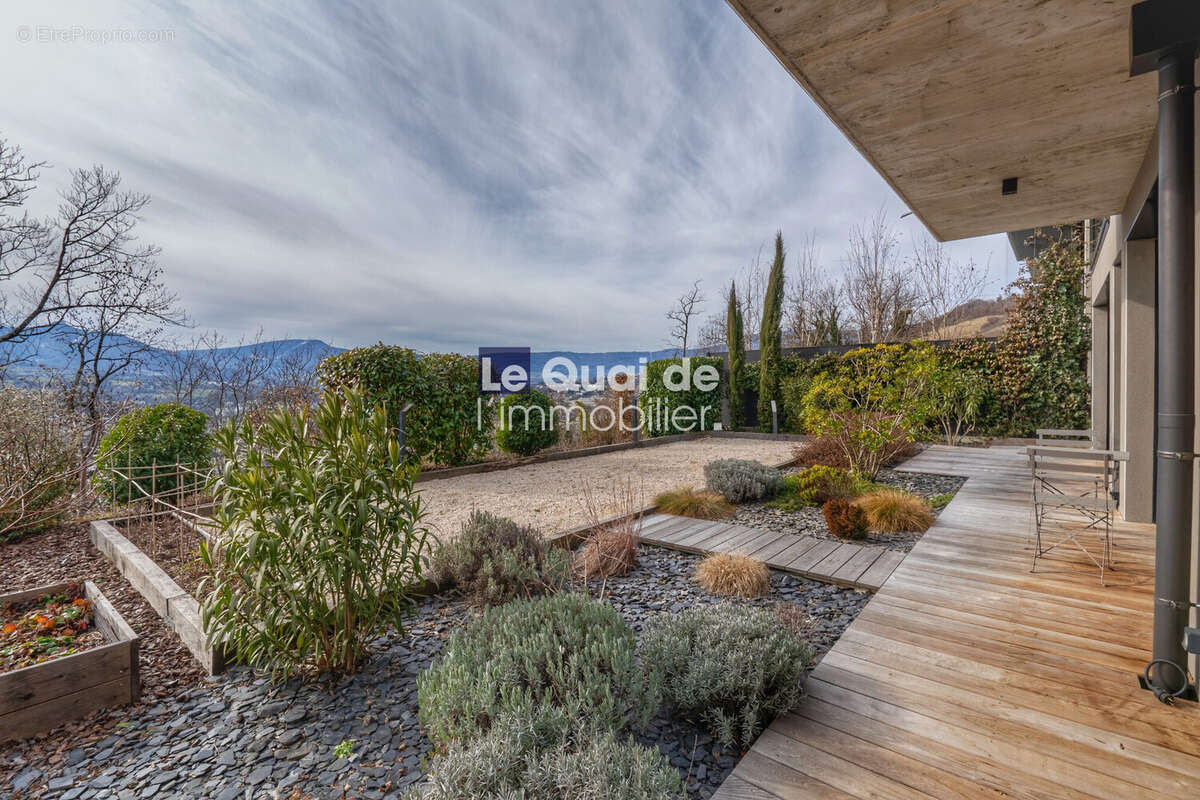 Maison à SAINT-ALBAN-LEYSSE