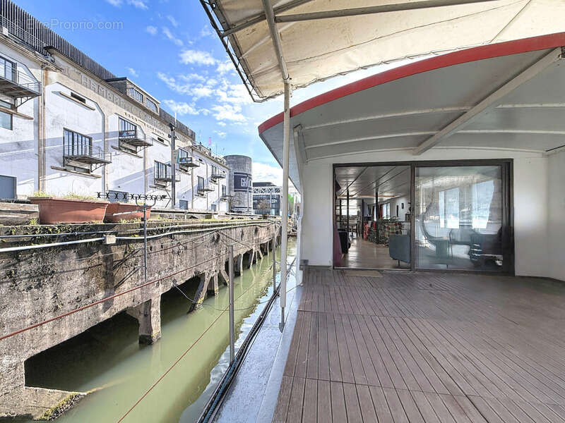 Péniche habitation - 5 chambres - 180 m² - Confluence - RP ou Locatif - photo 6