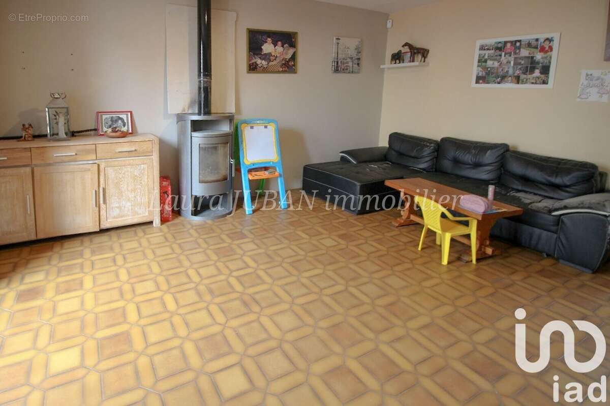 Photo 3 - Maison à MONTEREAU-FAULT-YONNE