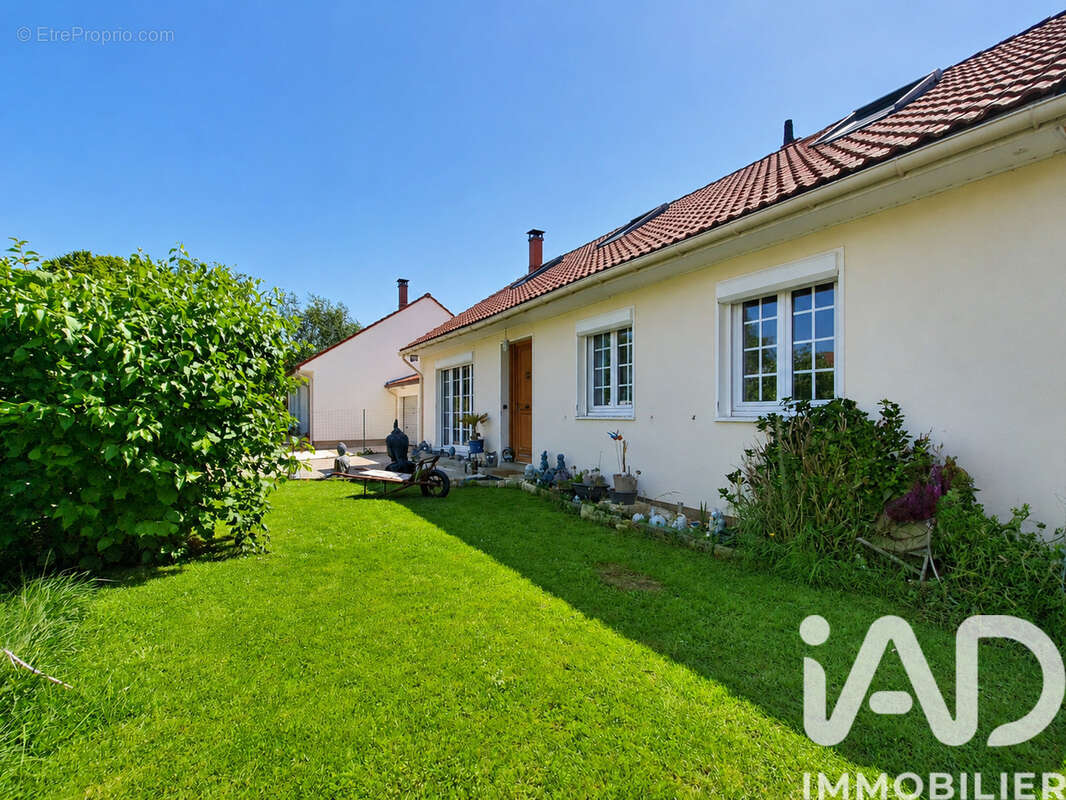 Photo 3 - Maison à LE PERRAY-EN-YVELINES