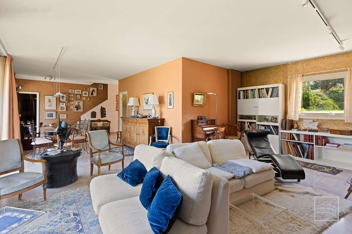 Maison à SAINT-DIDIER-AU-MONT-D'OR