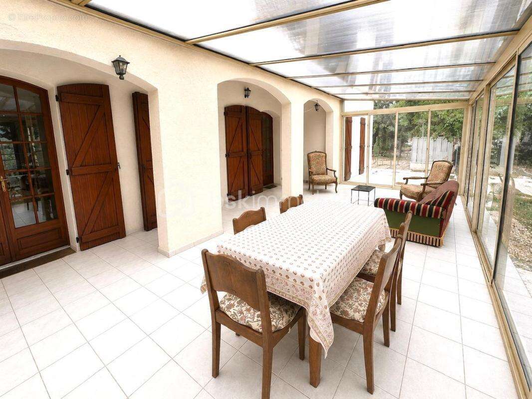 Maison de 268 m2 - 2185 de terrain - vinon sur verdon - photo 7
