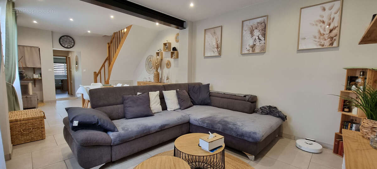 Maison à RIBECOURT-DRESLINCOURT