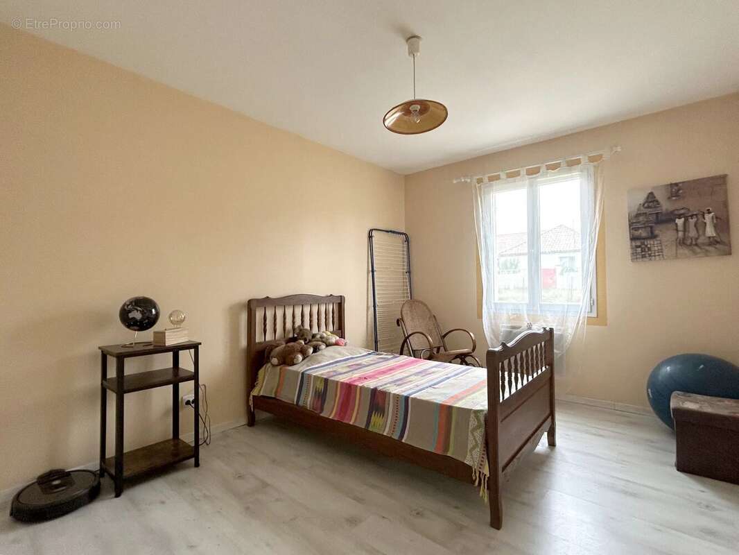 Maison à MARIGNY-BRIZAY