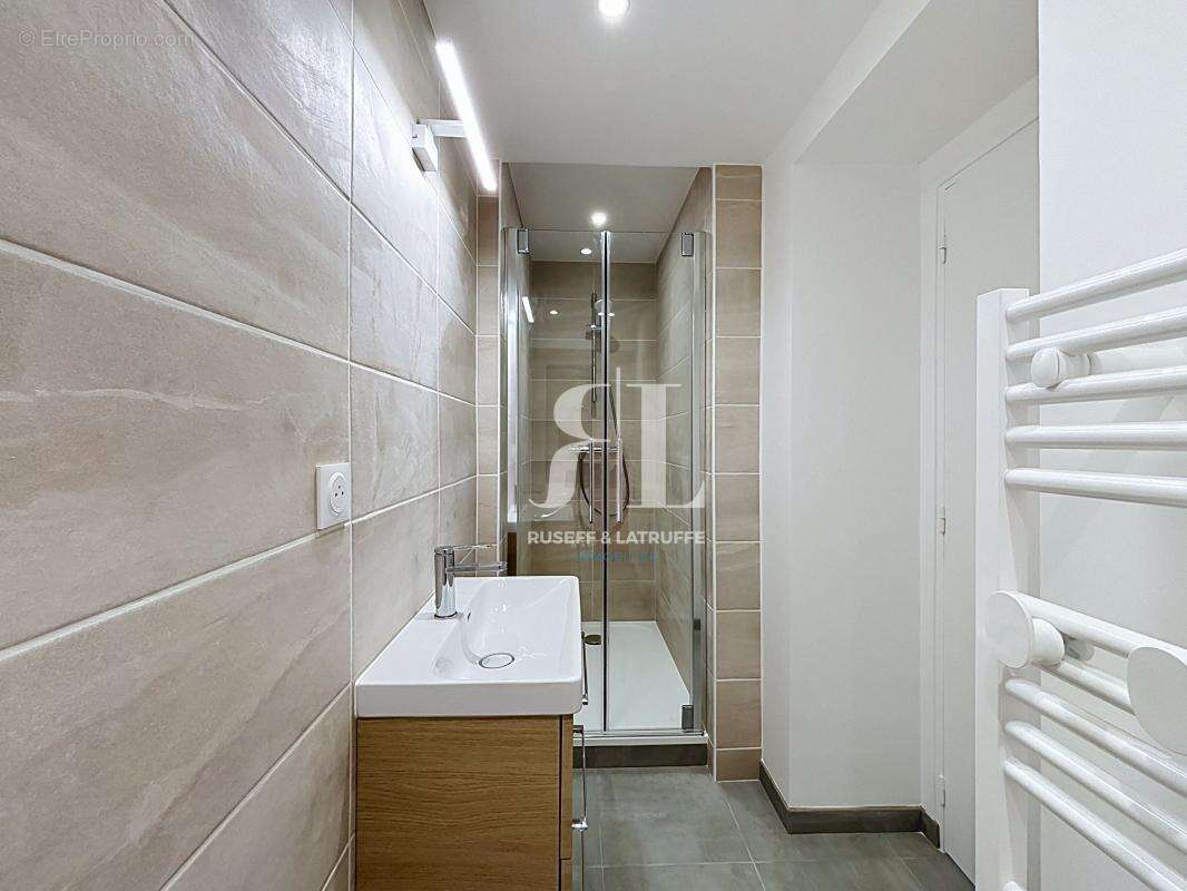Larmor-plage - studio entièrement rénové au cœur de la vie larmorienne - photo 8