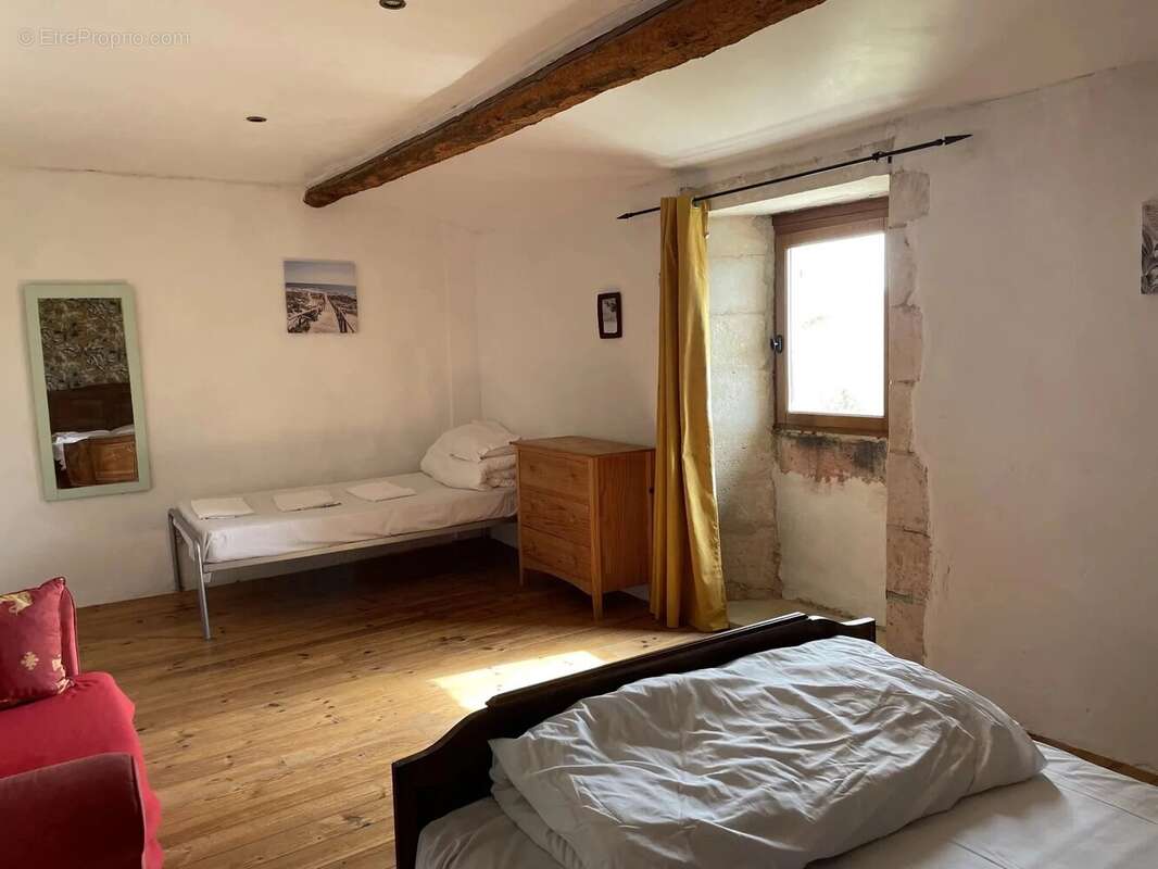 Maison à SAINT-JUST-LUZAC