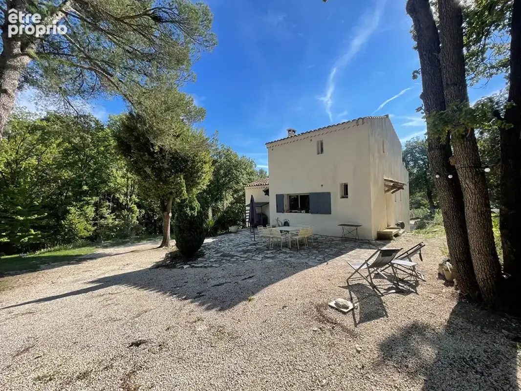 Eguilles - Maison 150m² sur beau terrain arboré de 6 300m² - photo 14