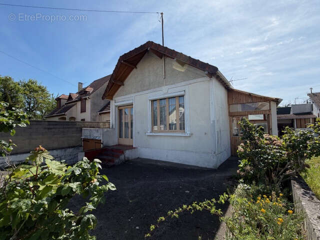 Maison à MITRY-MORY
