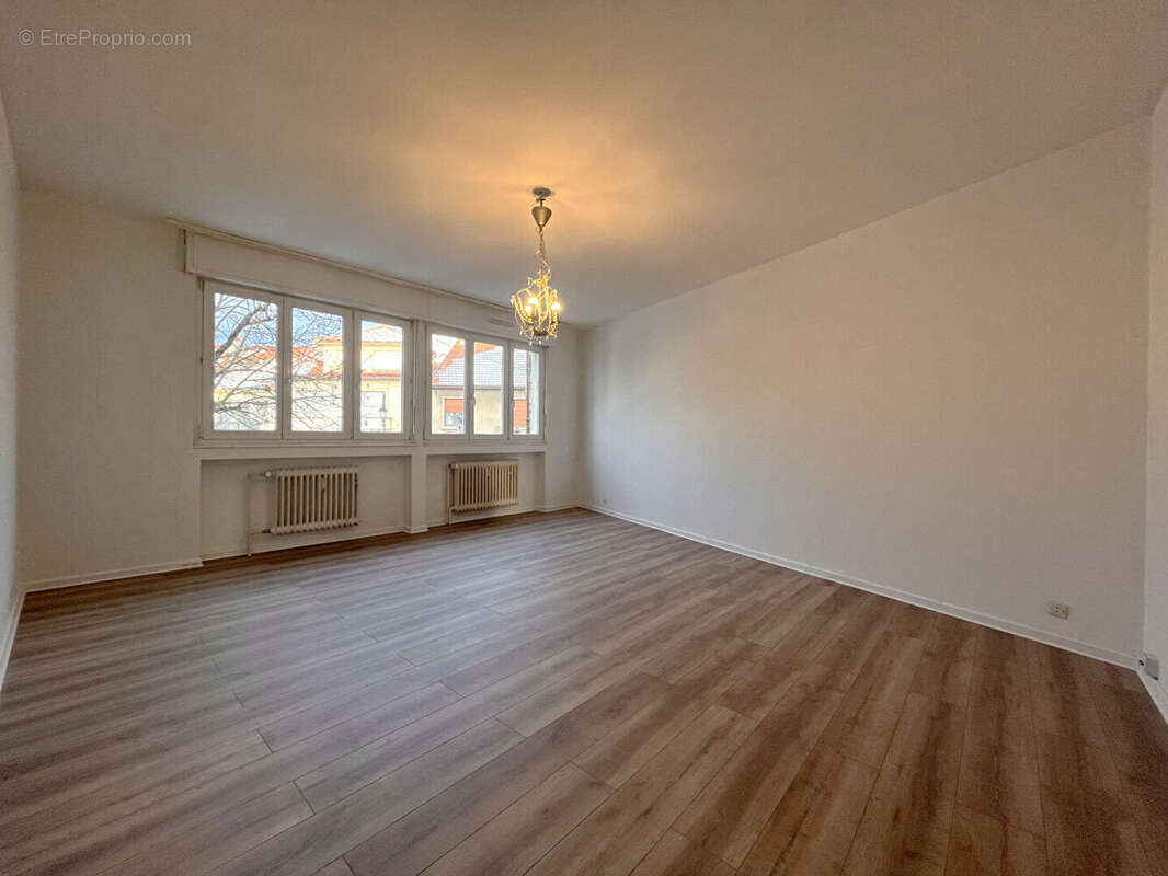Appartement à WOIPPY