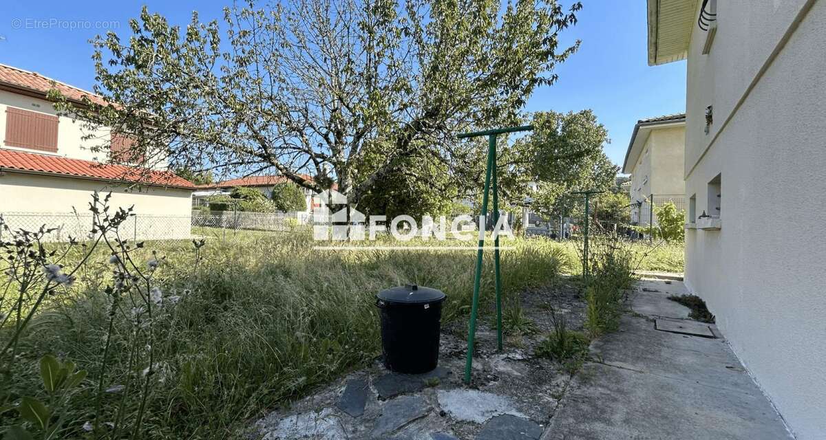 Charmante maison de 131 m² sur deux niveaux avec garage et véranda - photo 5