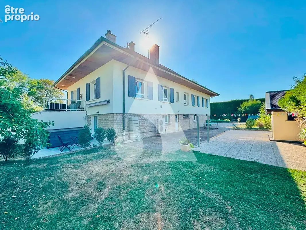 Maison d'exception chatenois  - des volumes à couper le souffle ! - photo 2