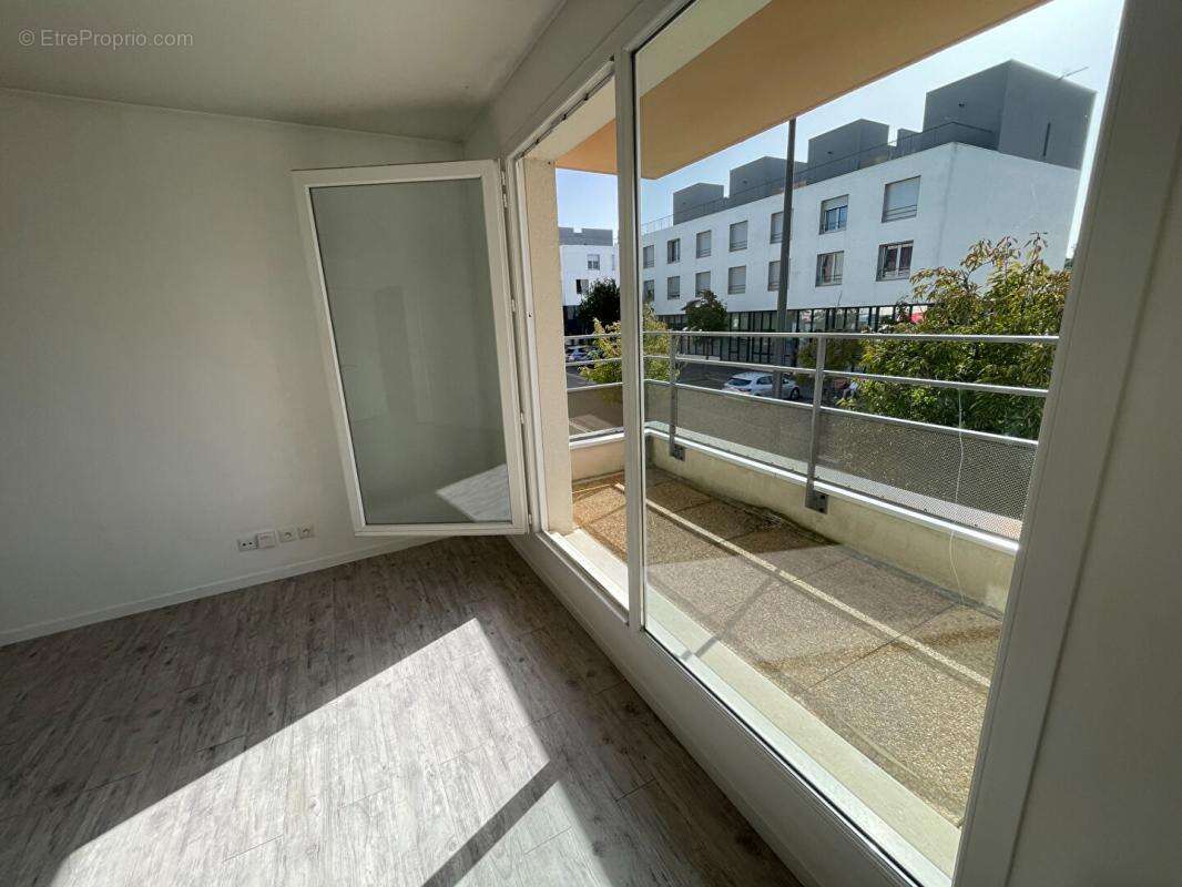 Appartement à EPERNON