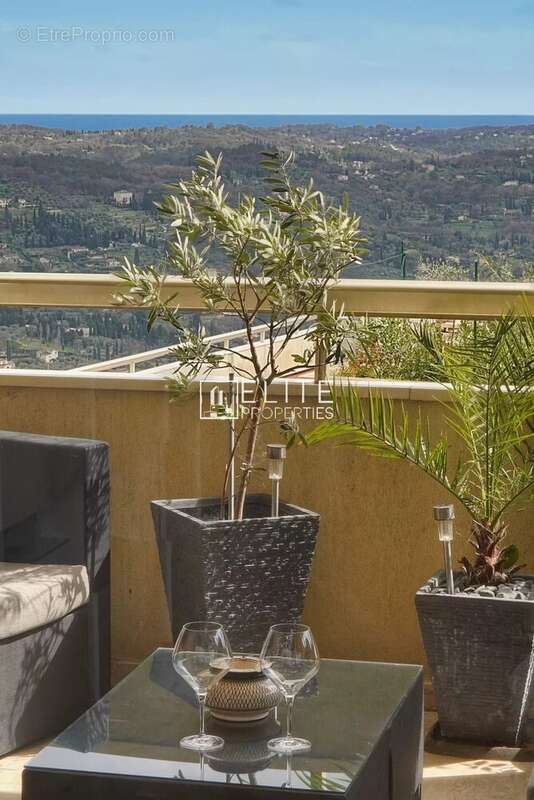 Appartement à GRASSE