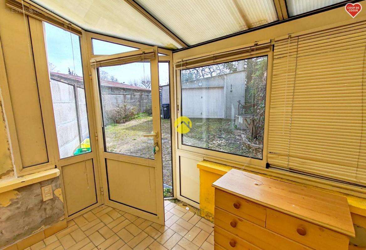 Maison à AUBIGNY-SUR-NERE