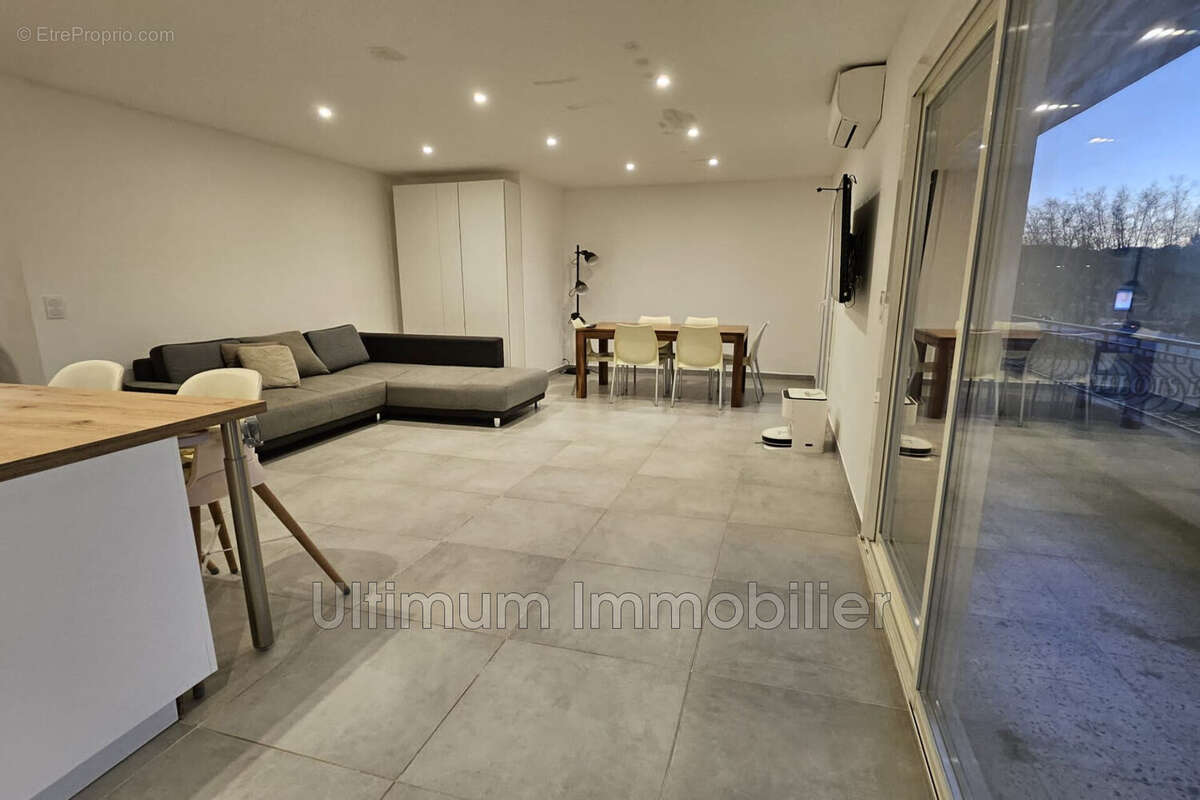 Appartement à FREJUS