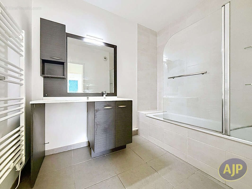 Appartement Pornic 3 pièce(s) 67 m2 - photo 6
