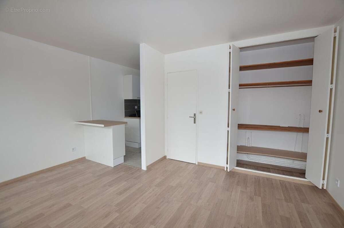 Appartement Juvisy Sur Orge 1 pièce 29 m² - photo 4