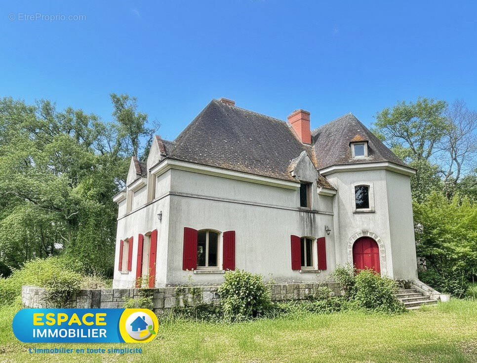 Maison à GUILLY