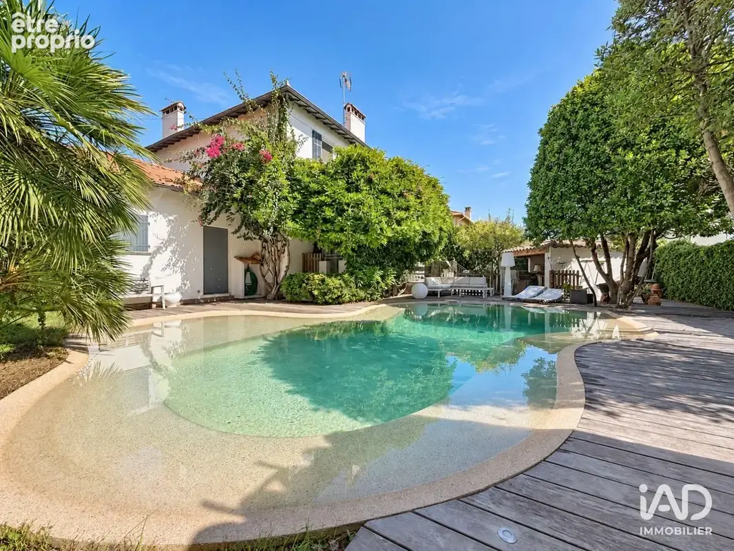 Photo 1 - Maison à ANTIBES