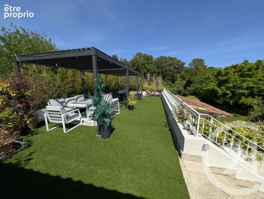 Maison 9 pièces 214 m² à vendre à Roquefort-Les-Pins (06330) - photo 16
