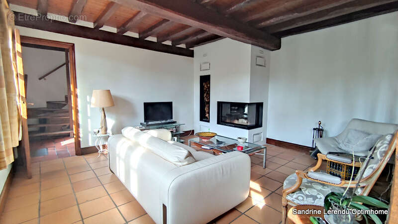 Maison à HOUPPEVILLE