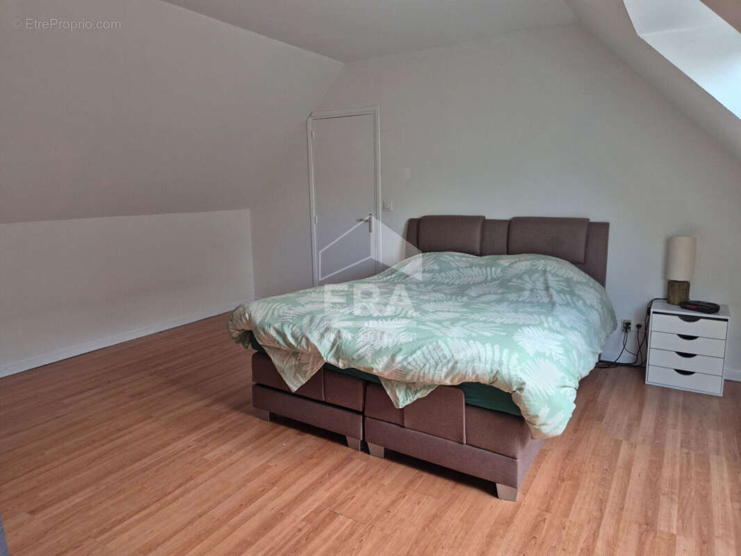 Maison à SIN-LE-NOBLE