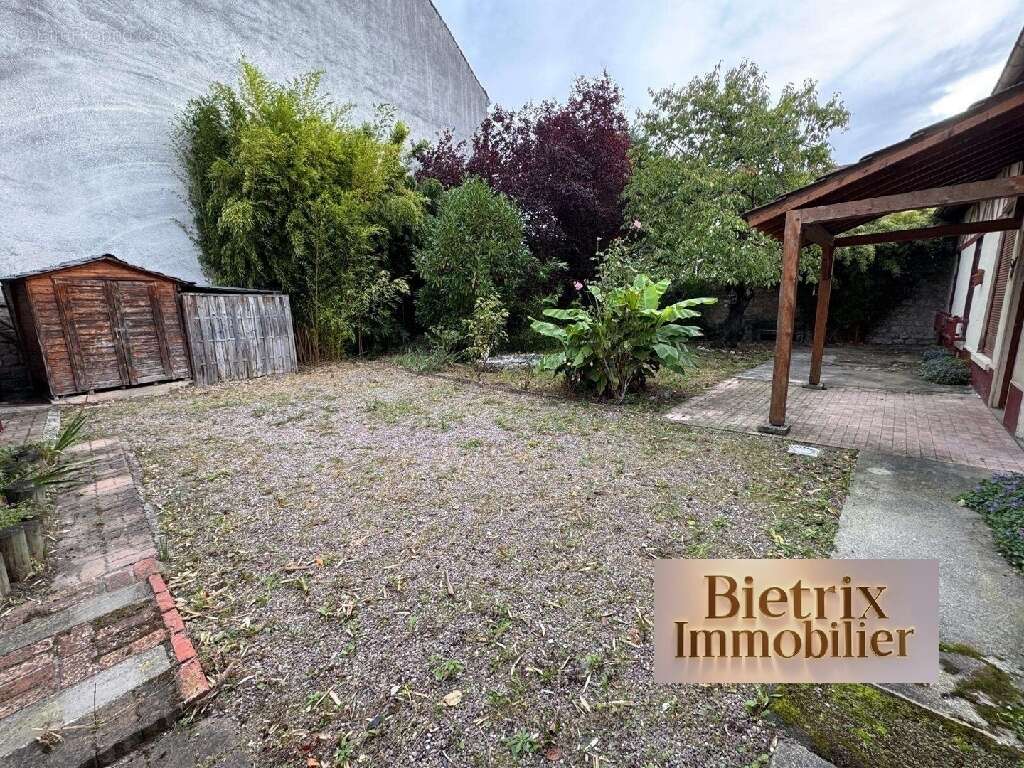 Maison à L&#039;ISLE-ADAM